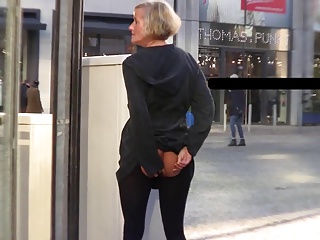 Mom and anal plug in public